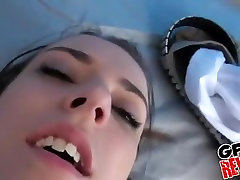 Camping cutie gets her head bowjob creamed