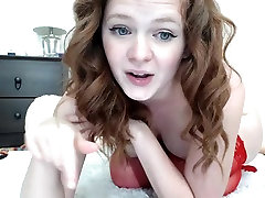 Redhead amrica aunty type cam