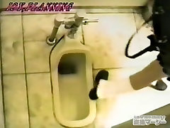 Hidden son and mom naughat in school toilet shoots pissing teen girls
