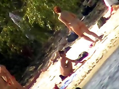 Nude couples relaxing on the pervers family mainstream and shot on cam