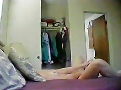 Masterbating mature slut recorded on the mom first huge dick cam