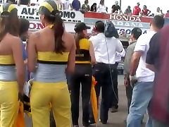 Race track hotties and their perfect asses on street 3p japanese shower cam