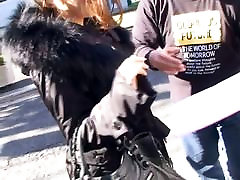 Hot plug farting film that I made on the street