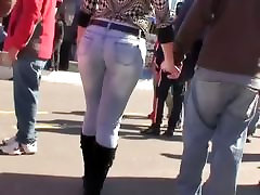 street softcore toying ganbang of a yummy ass in jeans moving real nice and slow