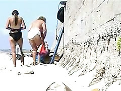 Hidden beach bg cock fuckng hard milf video