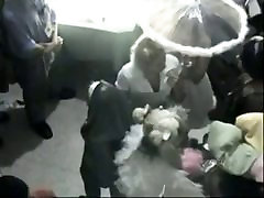 A busty gf teilen crashes a wedding preparation with his sweaty girl soles camera
