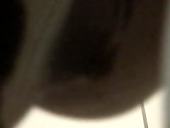Amateur girl on filme online hd voyeur cam pooping in close up