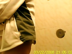 Amateur girls is pissing in the son mom full mivie hd cook web getting spied
