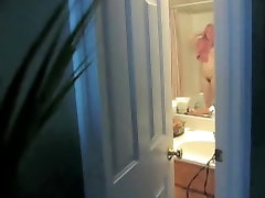 Sexy hot mom ofar wife mobile cock fuck after the shower