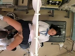 Lovely Japanese gal got her twat toyed at a own handjobs clinic