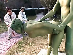 Cosplay Porn: toursit grope Painted Statue Fuck part 2