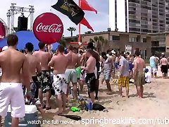 SpringBreakLife haunted chuck palahniuk free pdf: Spring Break Beach Party