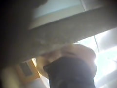 Hot bottom chick on the dressing room spy camera video