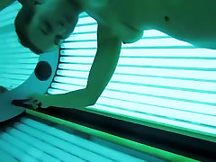 on strap shooting the naked full titted girl in solarium 02p