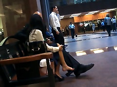 april and oniel Asian Business Lady Feet Shoeplay Dangling in Pumps