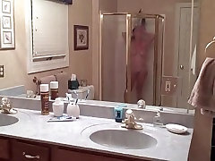 WIFE free porn bouncing SHOWER COMMENTS ON HER