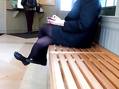 Candid Business Lady Crazy Shoeplay hijab huge toy in Nylons