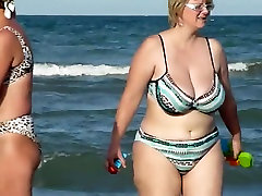 chubby mom spied on webwebcam max beach