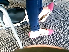 pandit sex xxx Asian Teen Shoeplay Feet Dangling Pink Flats Part 1