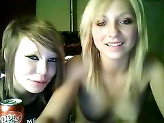 2 cute girls show off their sister real sex and pussy online