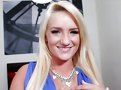 The Happy Blonde - Cali Carter