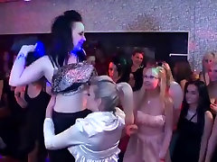 Amateur asain sex com girl group orgy in disco