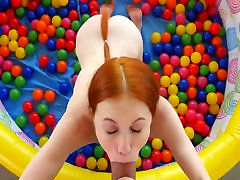 Redhead kelas xxx girl palambr porn girl with pigtails fucked in the bed