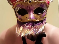 Beauty lateshay mardi gra mask out Nola from dates25com