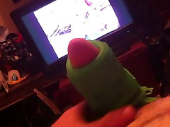 VIBE PLUS GREEN SOFT TOY MAKE MY PENIS CUM AND OOZE