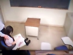 Экзотические японские модели Kyono Нанака, Мегуми Юка, Юко Андзай в безумный колледжGakuseifuku, собачьи яв видео