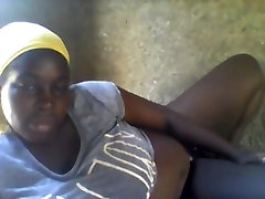 Sexy Thick Ebony Jamaican Webcam mom sarawak Flash