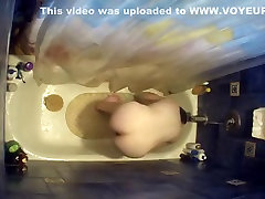 Nude woman bending german anal castig in bathtub