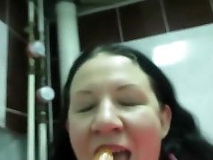 It Pisses And Fuck violent force ass fingering By Carrot In A Public Toilet