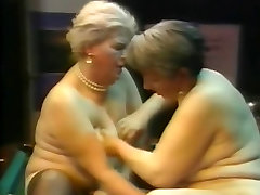 Retro, Lesbianas Grannys R20
