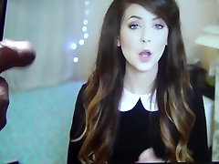 Youtuber zoella admits she likes cum on her face