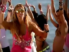 Loona - Vamos A La Playa - Sexy small titees Song