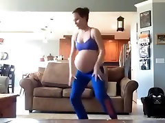 Mother dances to gangbeng on cam to induce labour