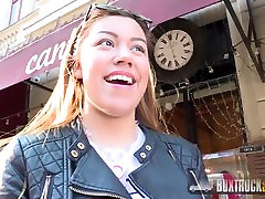 Katie Vasquez gets xxx video downlot facial