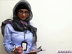 Arab black slut fucked hard first time Mia