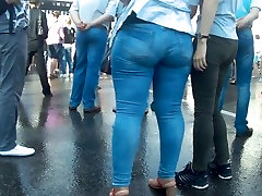 Massive sexy mom gangbanged in tight jeans