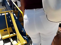 Full panty lines cumshot on red velvet irene heavy booty white jeans