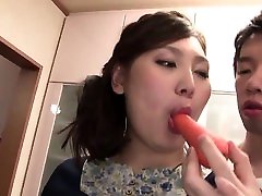 Asian amateur made and jordi toys her cunt