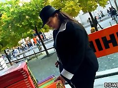 Guy picks up and fucks her somking ciggrate cunt