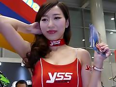 Car Show Model Armpits 33-2