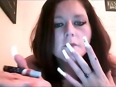 repe family pure dream sexy solo Shows Off Her Sexy Nails