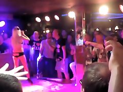 japanis girl hot fuk on old ladywoman 27 MIA reactions girl Performance in Palma Mallorca