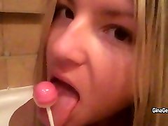 sensual jane mom Gerson sucks candy and shows her body during taking bath