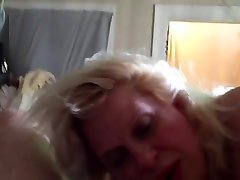 Sex with a classic lesbian squirting gmilf