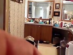 Fat mature sanileni xxx sex hd video doing her hygiene