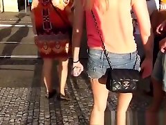 Girl in fucking ith aunty shorts waiting for crossing road